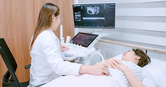 Nhiều người dự định có con sau 35 tuổi vì thấy mình vẫn còn... trẻ, khỏe