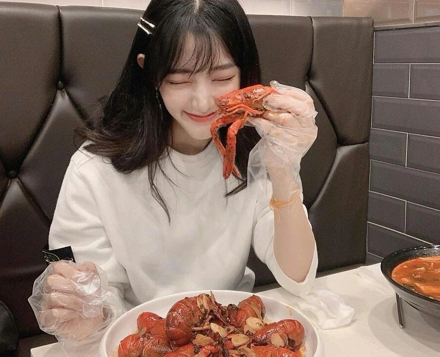 Nhiều người KHÔNG BIẾT: 4 thực phẩm đừng "dại" mà ăn cùng hải sản, đường đến bệnh viện rất gần! Nhiều người KHÔNG BIẾT: 4 thực phẩm đừng "dại" mà ăn cùng hải sản, đường đến bệnh viện rất gần!