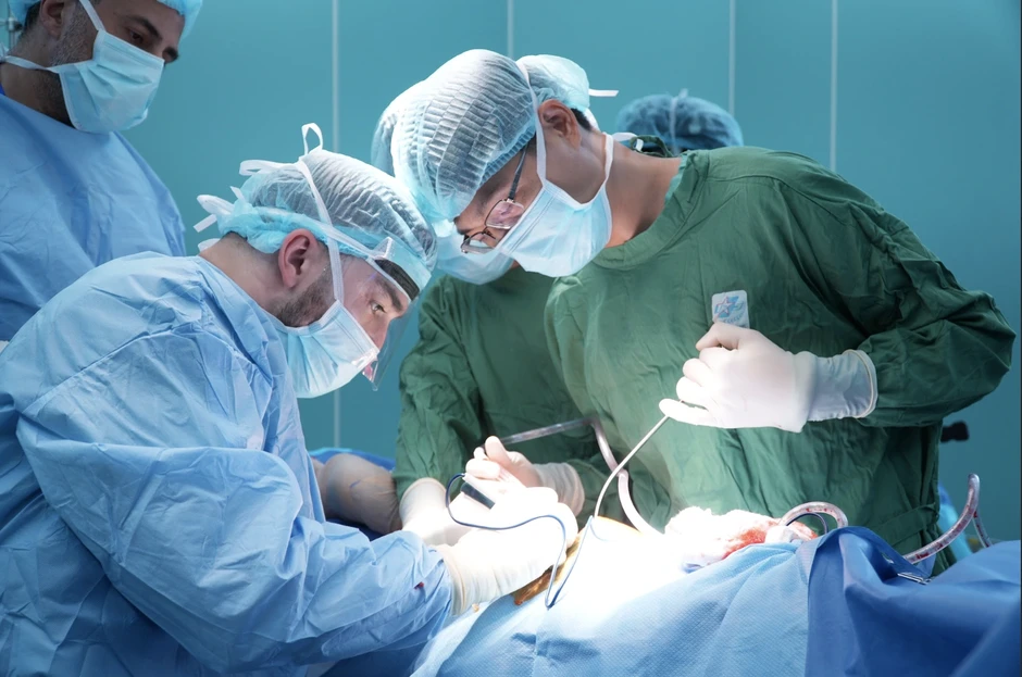 Nhiều người không kham nổi 100 triệu đồng để chữa căn bệnh gây đau kéo dài Nhiều người không kham nổi 100 triệu đồng để chữa căn bệnh gây đau kéo dài