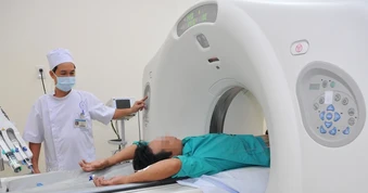 Nhiều người mới 30 tuổi mắc ung thư đại trực tràng, nguyên nhân do lối sống