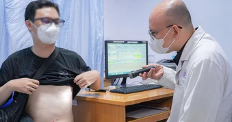Nhiều người vào viện vì kiến ba khoang