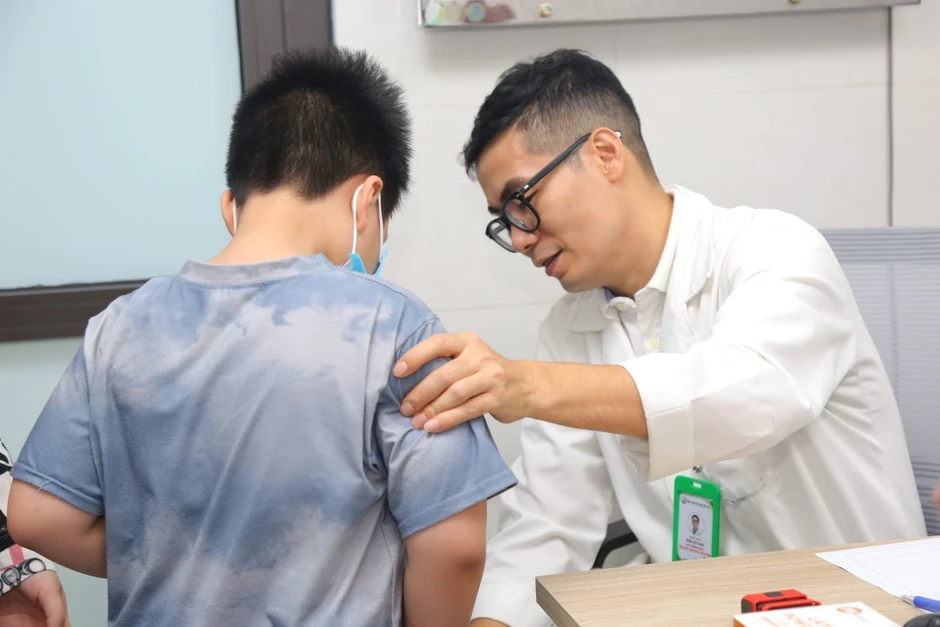Nhiều trẻ bị dị tật vùng kín, phát hiện muộn có thể ảnh hưởng sinh sản Nhiều trẻ bị dị tật vùng kín, phát hiện muộn có thể ảnh hưởng sinh sản