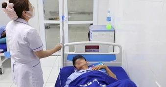 Nhịn tiểu sau bữa nhậu, nam thanh niên bị vỡ bàng quang