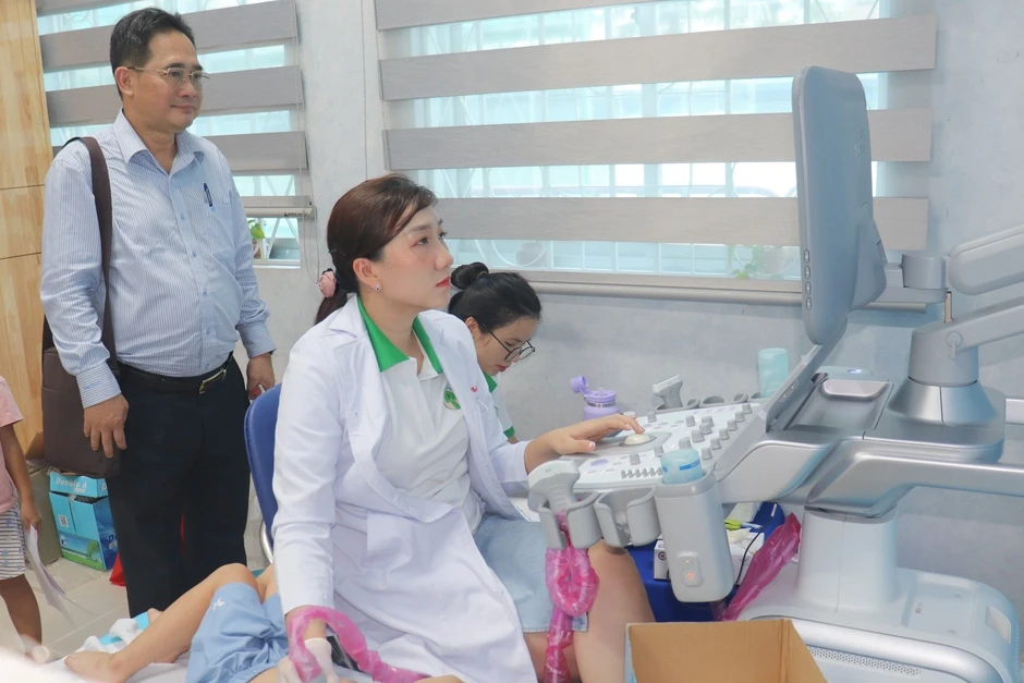 Nhờ khám sức khỏe miễn phí, bé trai bệnh tim bẩm sinh ở TPHCM được cứu Nhờ khám sức khỏe miễn phí, bé trai bệnh tim bẩm sinh ở TPHCM được cứu