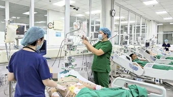 Những biến chứng nguy hiểm khi thủy đậu "tấn công" người lớn