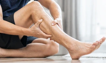 Những dấu hiệu âm thầm cảnh báo cục máu đông