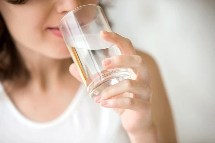 Những dấu hiệu đầu tiên của suy thận, uống nước cũng có thể nhận ra Những dấu hiệu đầu tiên của suy thận, uống nước cũng có thể nhận ra