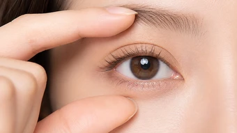 Những dấu hiệu ở mắt có thể liên quan mỡ máu - Báo TinVina