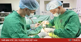 Nổ bình gas mini, người bệnh bị gãy tay và bỏng mặt