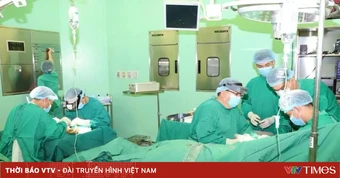 Nối thành công cẳng tay đứt lìa hoàn toàn sau tai nạn lao động