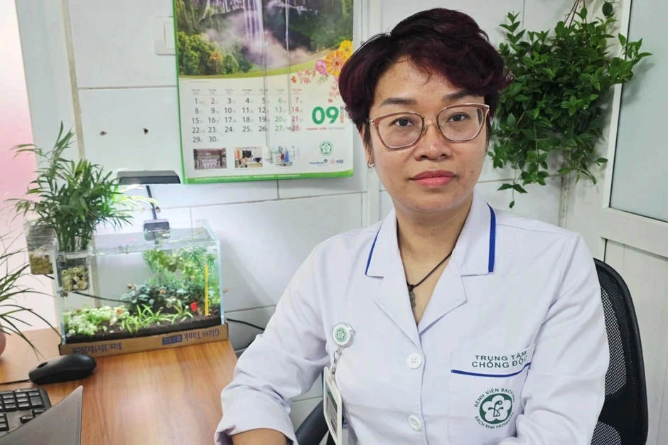 Nữ điều dưỡng đi siêu thị, bất ngờ cứu sống bác bảo vệ ngừng tim Nữ điều dưỡng đi siêu thị, bất ngờ cứu sống bác bảo vệ ngừng tim