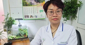 Nữ điều dưỡng đi siêu thị, bất ngờ cứu sống bác bảo vệ ngừng tim