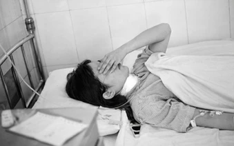 Nữ sinh 20 tuổi đau cổ, đi khám phát hiện ung thư dạ dày đã di căn toàn thân: Đừng bỏ qua dấu hiệu này