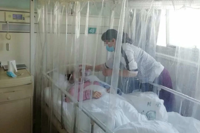 Nữ sinh lớp 10 tử vong vì ung thư đại trực tràng, bác sĩ tiếc nuối: "Bệnh do miệng mà ra" Nữ sinh lớp 10 tử vong vì ung thư đại trực tràng, bác sĩ tiếc nuối: "Bệnh do miệng mà ra"