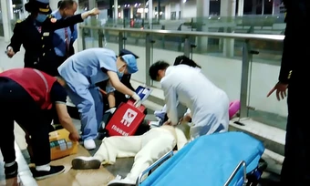 Nữ sinh ngưng tim sau 31 tiếng ngồi tàu ghế cứng