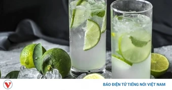 Nước chanh có giúp giảm acid uric, điều trị bệnh gout?