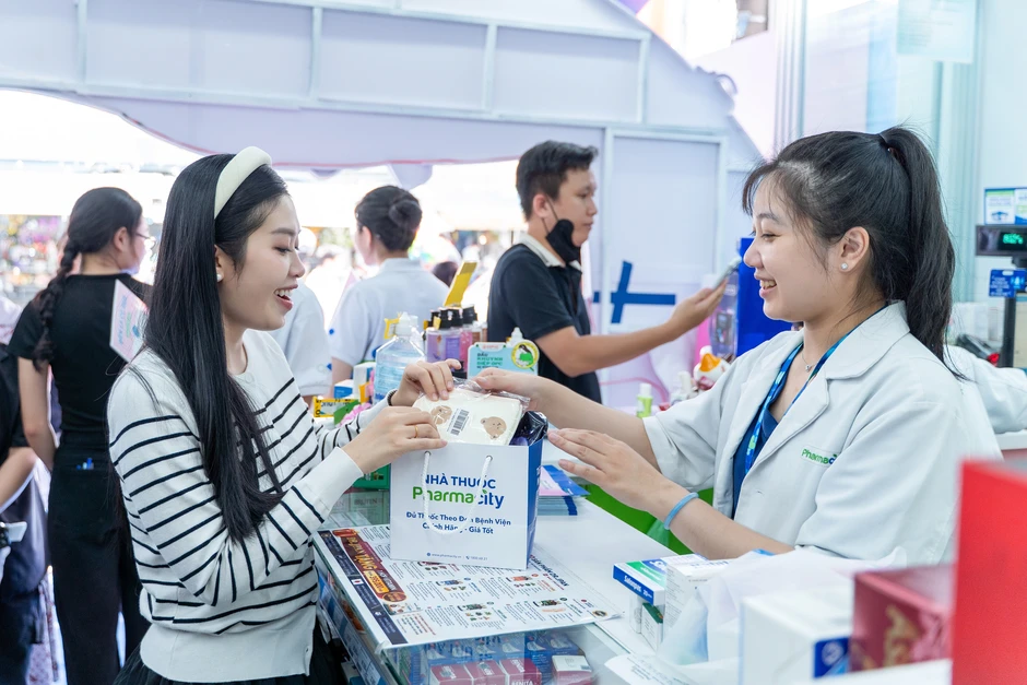 Pharmacity ra mắt “Góc Mẹ & Bé”, chăm sóc sức khỏe gia đình Pharmacity ra mắt “Góc Mẹ & Bé”, chăm sóc sức khỏe gia đình