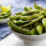 Phát hiện 4 loại hạt giàu omega-3 không kém cá hồi, là "báu vật" hạ mỡ máu, giảm cân hiệu quả