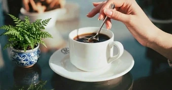 Phát hiện bất ngờ về lợi ích giảm cân khi uống 5 tách cà phê mỗi ngày