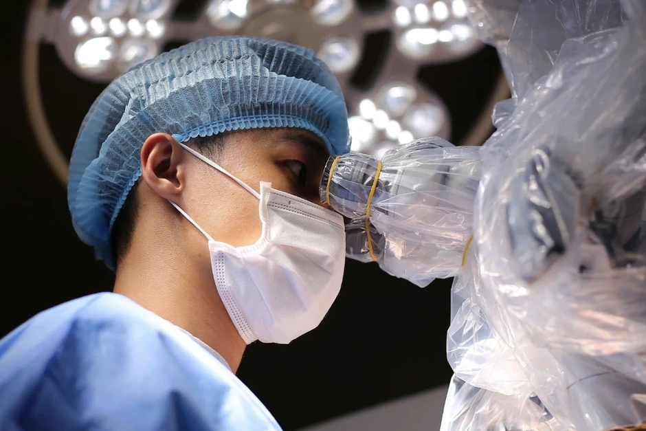 Phát hiện căn bệnh nguy hiểm phải mổ não sau triệu chứng yếu bàn tay phải Phát hiện căn bệnh nguy hiểm phải mổ não sau triệu chứng yếu bàn tay phải