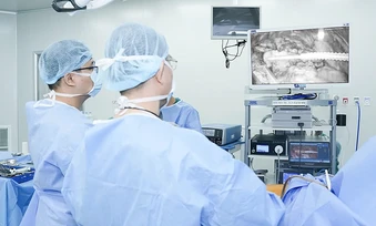 Phát hiện cùng lúc u phổi và u tuyến ức - Báo TinVina