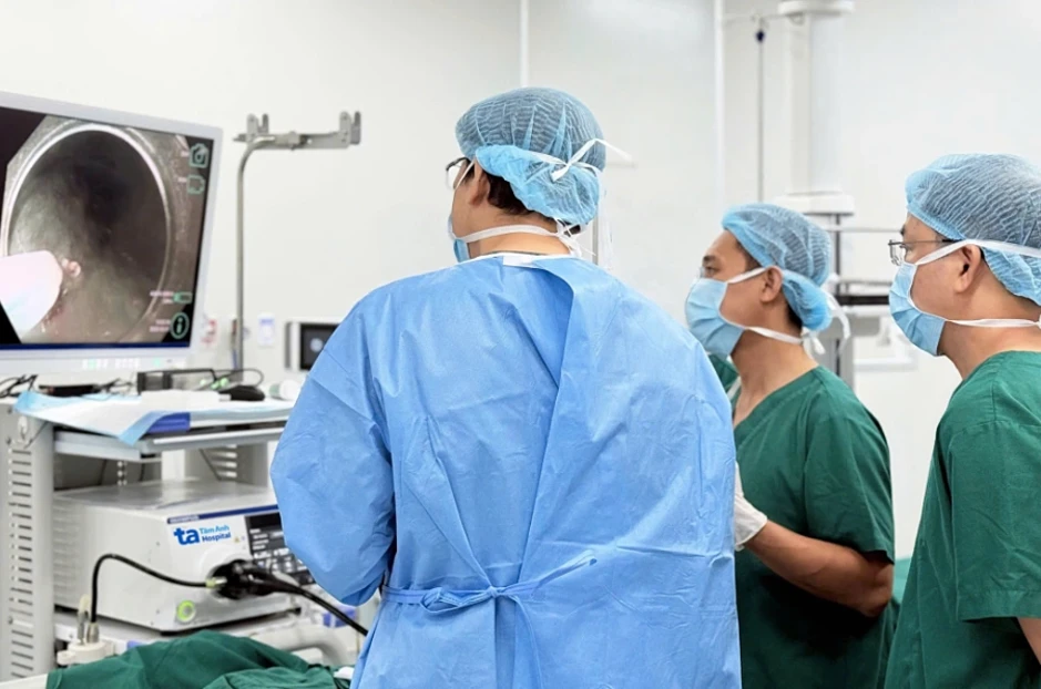 Phát hiện sớm ung thư thực quản từ dấu hiệu nuốt nghẹn - Báo TinVina Phát hiện sớm ung thư thực quản từ dấu hiệu nuốt nghẹn - Báo TinVina