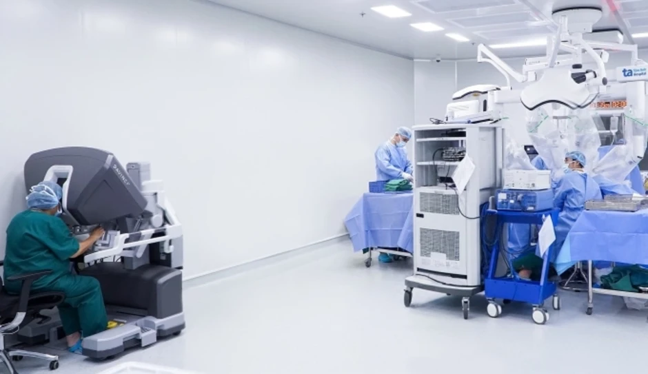 Phẫu thuật bằng robot chữa ung thư nội mạc tử cung - Báo TinVina Phẫu thuật bằng robot chữa ung thư nội mạc tử cung - Báo TinVina
