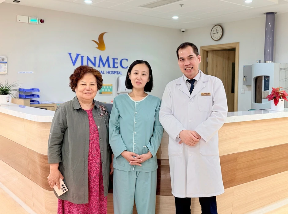 Phẫu thuật cấp cứu, bảo tồn lá lách cho nữ du khách Hàn Quốc bị tai nạn đa chấn thương ở Hạ Long Phẫu thuật cấp cứu, bảo tồn lá lách cho nữ du khách Hàn Quốc bị tai nạn đa chấn thương ở Hạ Long