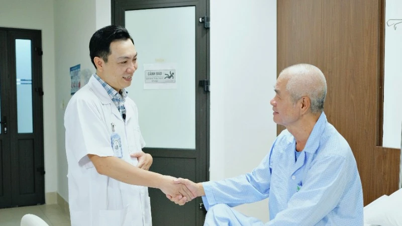 Phẫu thuật cắt khối u thận tăng gấp đôi kích thước sau 4 tháng Phẫu thuật cắt khối u thận tăng gấp đôi kích thước sau 4 tháng