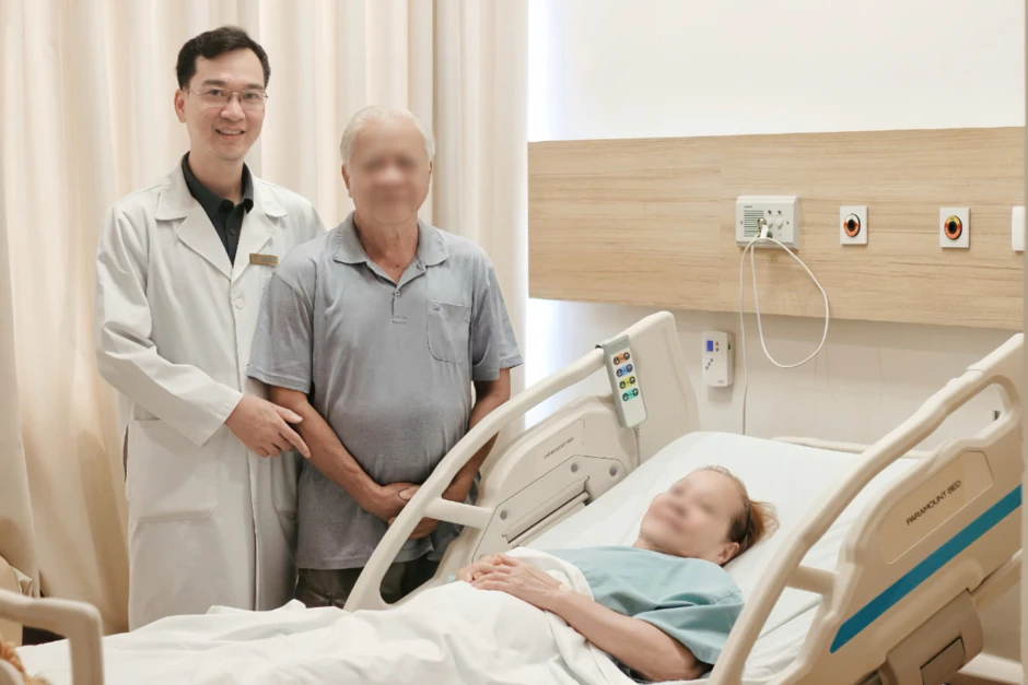 Phẫu thuật nội soi giúp người phụ nữ 73 tuổi trút bỏ mặc cảm 20 năm vì sa sinh dục Phẫu thuật nội soi giúp người phụ nữ 73 tuổi trút bỏ mặc cảm 20 năm vì sa sinh dục
