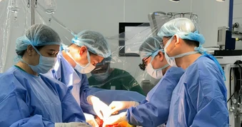Phẫu thuật thành công khối u gan ở vị trí đặc biệt phức tạp