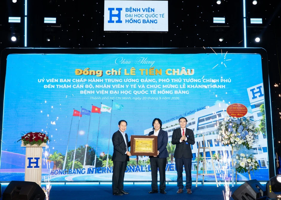 Phó Thủ tướng giao 5 nhiệm vụ cho Bệnh viện Đại học Quốc tế Hồng Bàng Phó Thủ tướng giao 5 nhiệm vụ cho Bệnh viện Đại học Quốc tế Hồng Bàng