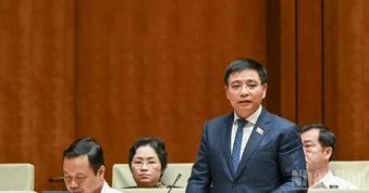Phó Thủ tướng Nguyễn Văn Thắng: Triển khai khám sức khỏe định kỳ toàn dân có lộ trình, siết chặt an toàn thực phẩm