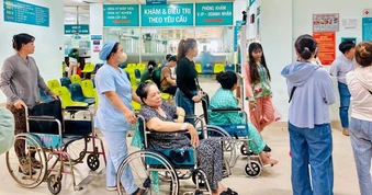 Phối hợp xuyên biên giới cứu sống nam thanh niên đột quỵ nguy kịch