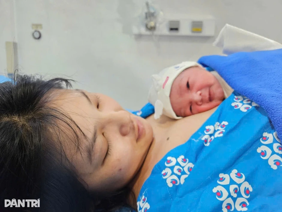 Phụ nữ Cà Mau được hỗ trợ tối thiểu 2 triệu đồng khi sinh con Phụ nữ Cà Mau được hỗ trợ tối thiểu 2 triệu đồng khi sinh con
