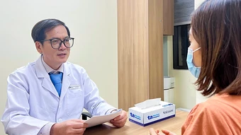 Phụ nữ chưa lập gia đình có cần tầm soát ung thư vú? - Báo TinVina