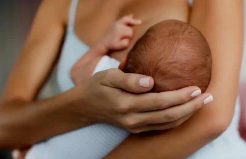 Quốc gia EU đầu tiên xóa sổ lây truyền HIV và giang mai từ mẹ sang con Quốc gia EU đầu tiên xóa sổ lây truyền HIV và giang mai từ mẹ sang con