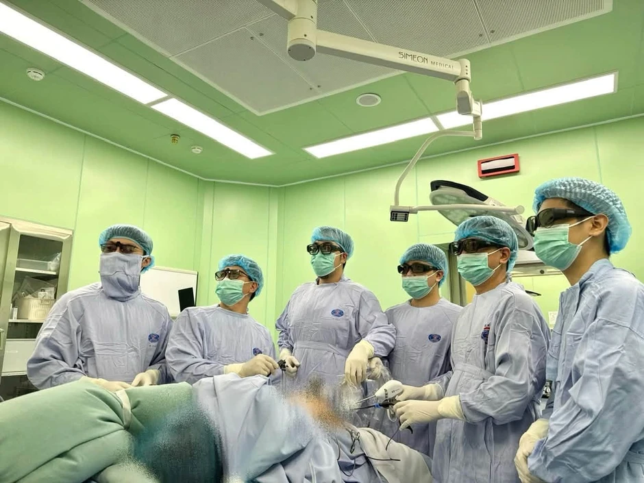 Ra máu vùng kín, người phụ nữ phát hiện cùng lúc mắc hai bệnh ung thư Ra máu vùng kín, người phụ nữ phát hiện cùng lúc mắc hai bệnh ung thư