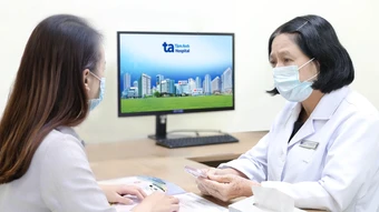 Rụng tóc, mất kinh sau 8 tháng giảm cân sai cách - Báo TinVina