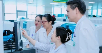Rút ngắn thời gian một số xét nghiệm từ 3 giờ xuống 1 giờ