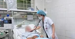 Say rượu nằm ngủ, cảnh báo nguy cơ sặc thức ăn vào phổi