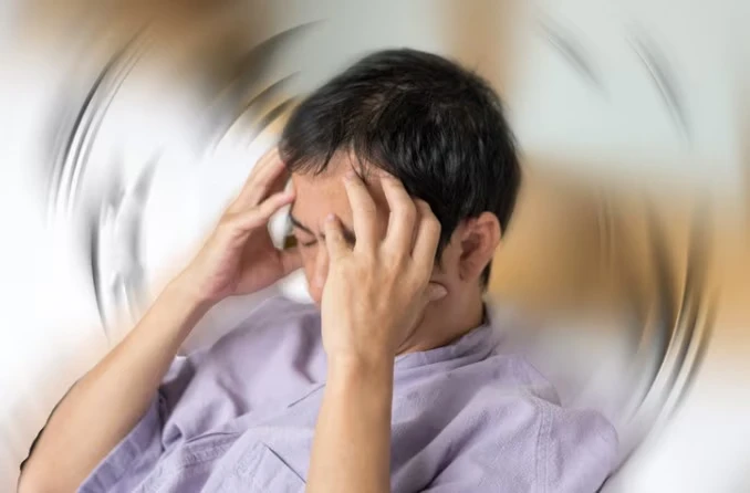 Sinh viên 21 tuổi tử vong vì nhiễm trùng não: Chỉ vài giờ sau khi được xuất viện cùng chai xịt mũi Sinh viên 21 tuổi tử vong vì nhiễm trùng não: Chỉ vài giờ sau khi được xuất viện cùng chai xịt mũi
