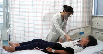 Số ca nghi ngộ độc bánh mì tại phường Vũng Tàu tăng lên 92 người