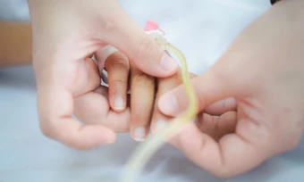 Số ca ngộ độc thực phẩm ở trường tiểu học TP HCM tăng lên 46