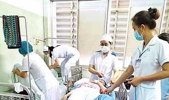 Sở Y tế Lâm Đồng yêu cầu dừng chuyển công tác, điều động viên chức