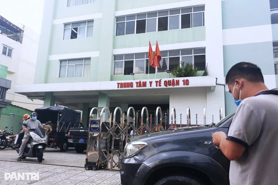 Sở Y tế TPHCM chỉ đạo khẩn để xử lý vụ việc ở Trung tâm Y tế Hòa Hưng Sở Y tế TPHCM chỉ đạo khẩn để xử lý vụ việc ở Trung tâm Y tế Hòa Hưng