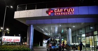 Sở Y tế TPHCM vào cuộc vụ 11 người nghi ngộ độc sau khi ăn bánh mì heo quay