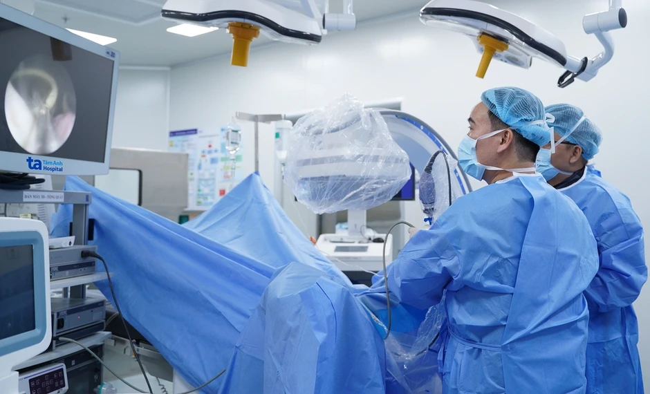 Sỏi bít tắc niệu quản gây suy thận cấp - Báo TinVina Sỏi bít tắc niệu quản gây suy thận cấp - Báo TinVina
