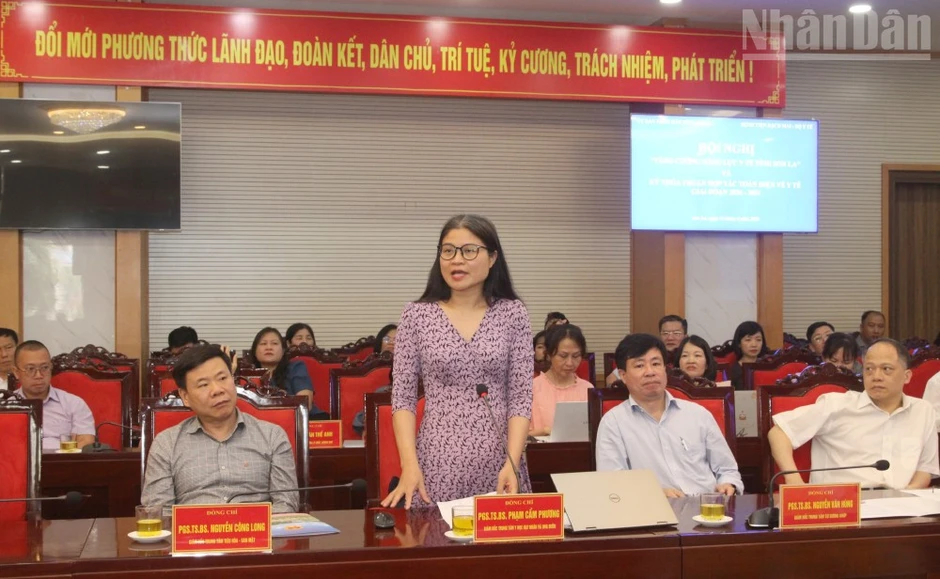 Sơn La ký kết hợp tác toàn diện với Bệnh viện Bạch Mai Sơn La ký kết hợp tác toàn diện với Bệnh viện Bạch Mai