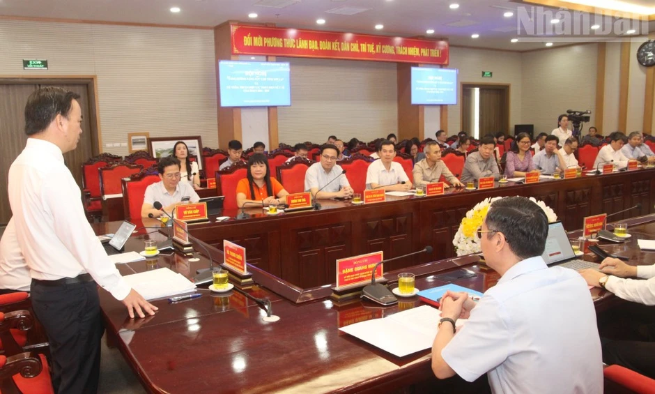 Sơn La ký kết hợp tác toàn diện với Bệnh viện Bạch Mai Sơn La ký kết hợp tác toàn diện với Bệnh viện Bạch Mai